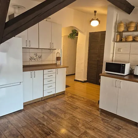 Apartment Mieszkanie 100 M Dla 4- 8 Osob